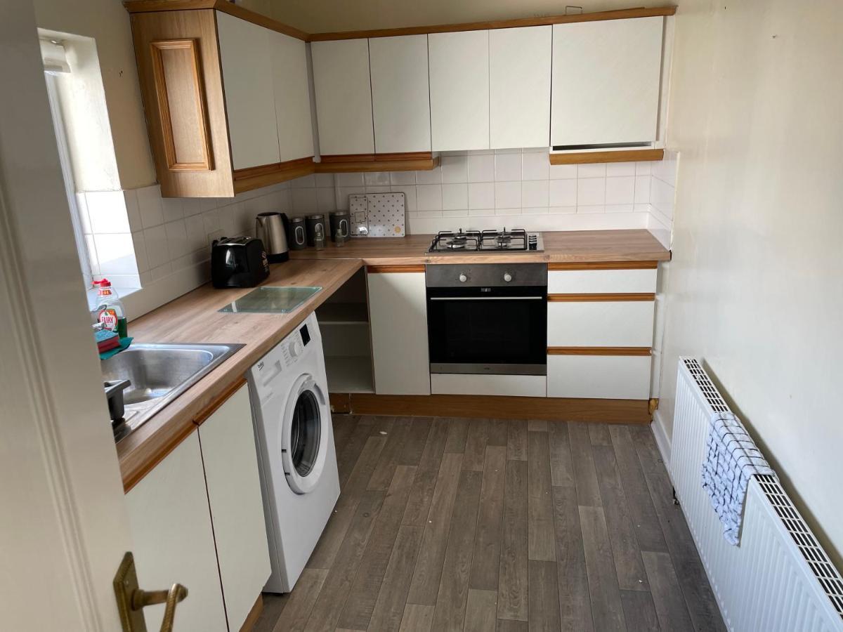 Flat 4 Cleethorpes Apts Экстерьер фото